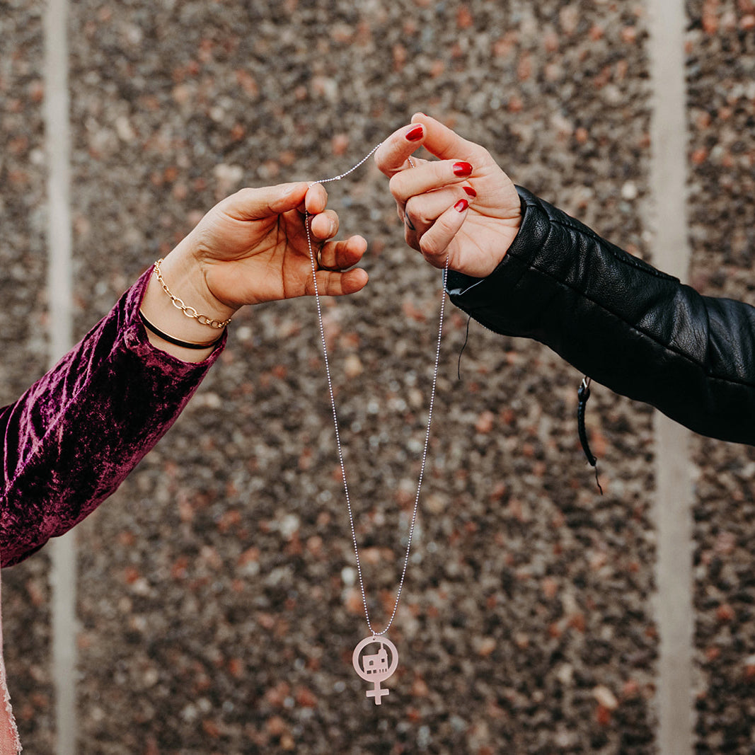 Halsband Kvinnohuset i Västerås