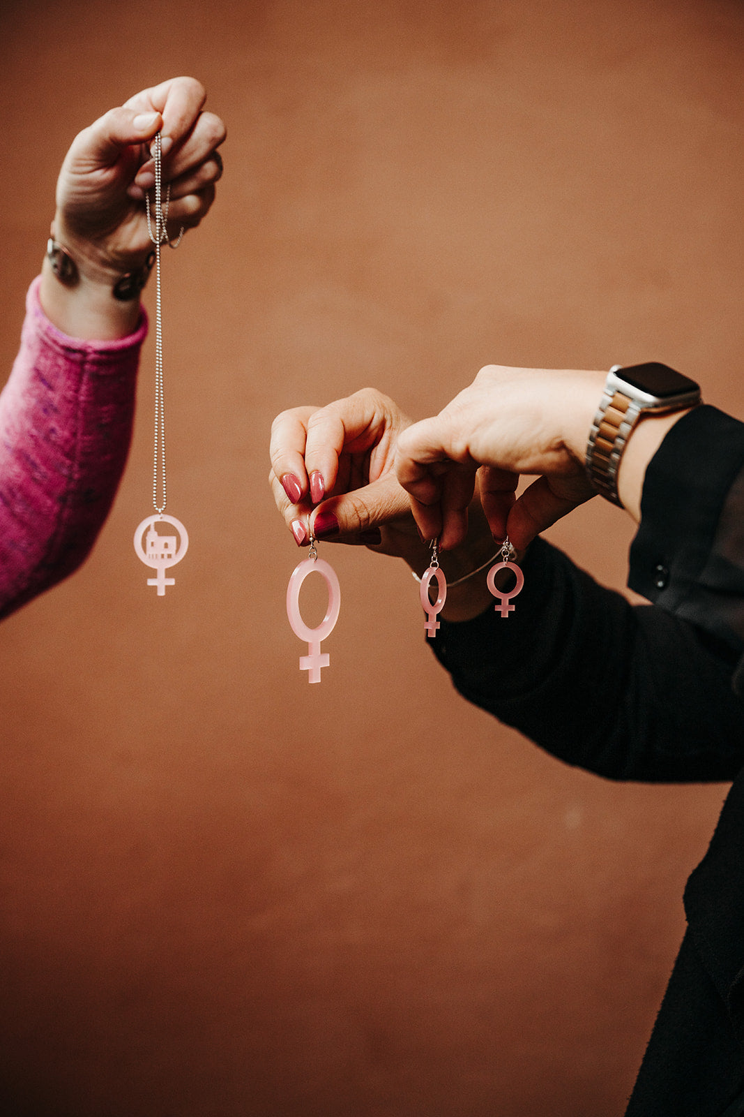 Halsband Kvinnohuset i Västerås