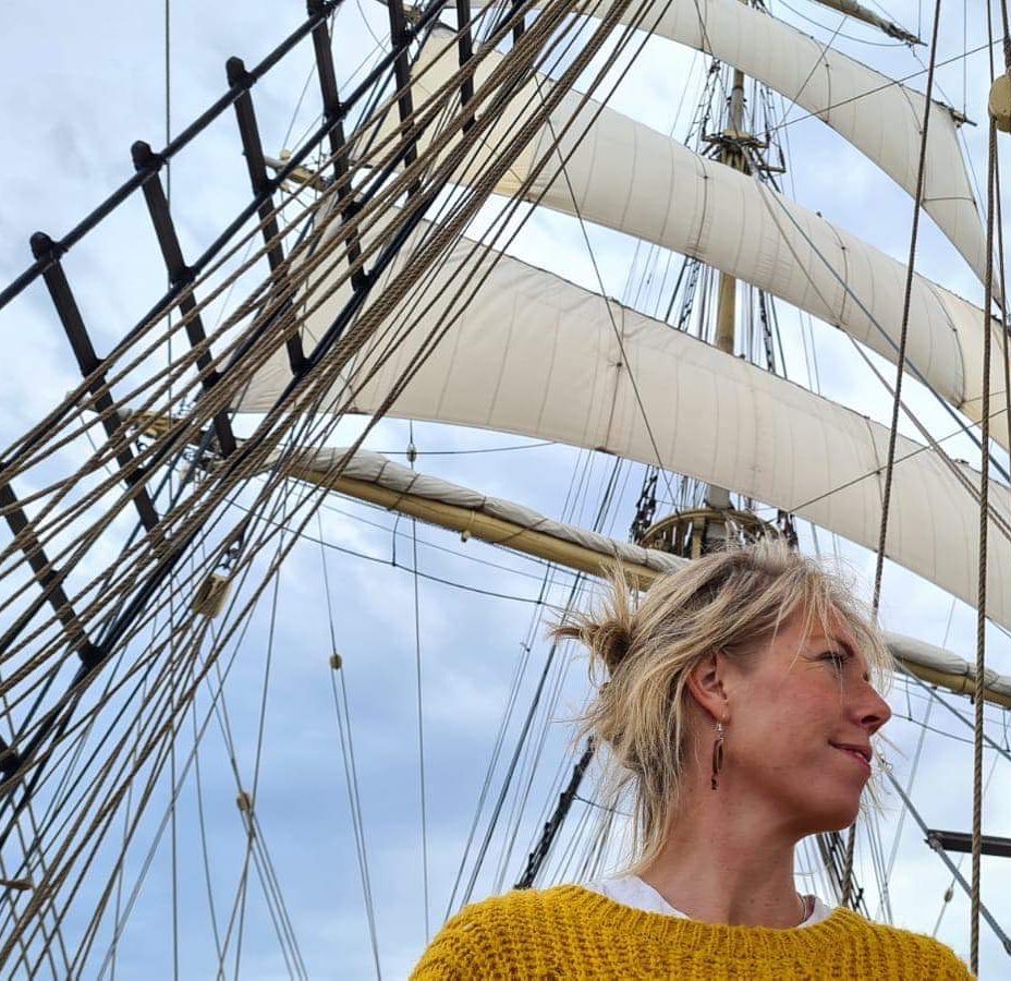 Pendientes Ella Pequeño (símbolo de Venus)