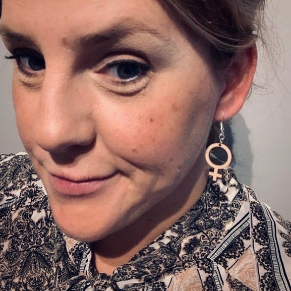 Pendientes Ella Pequeño (símbolo de Venus)